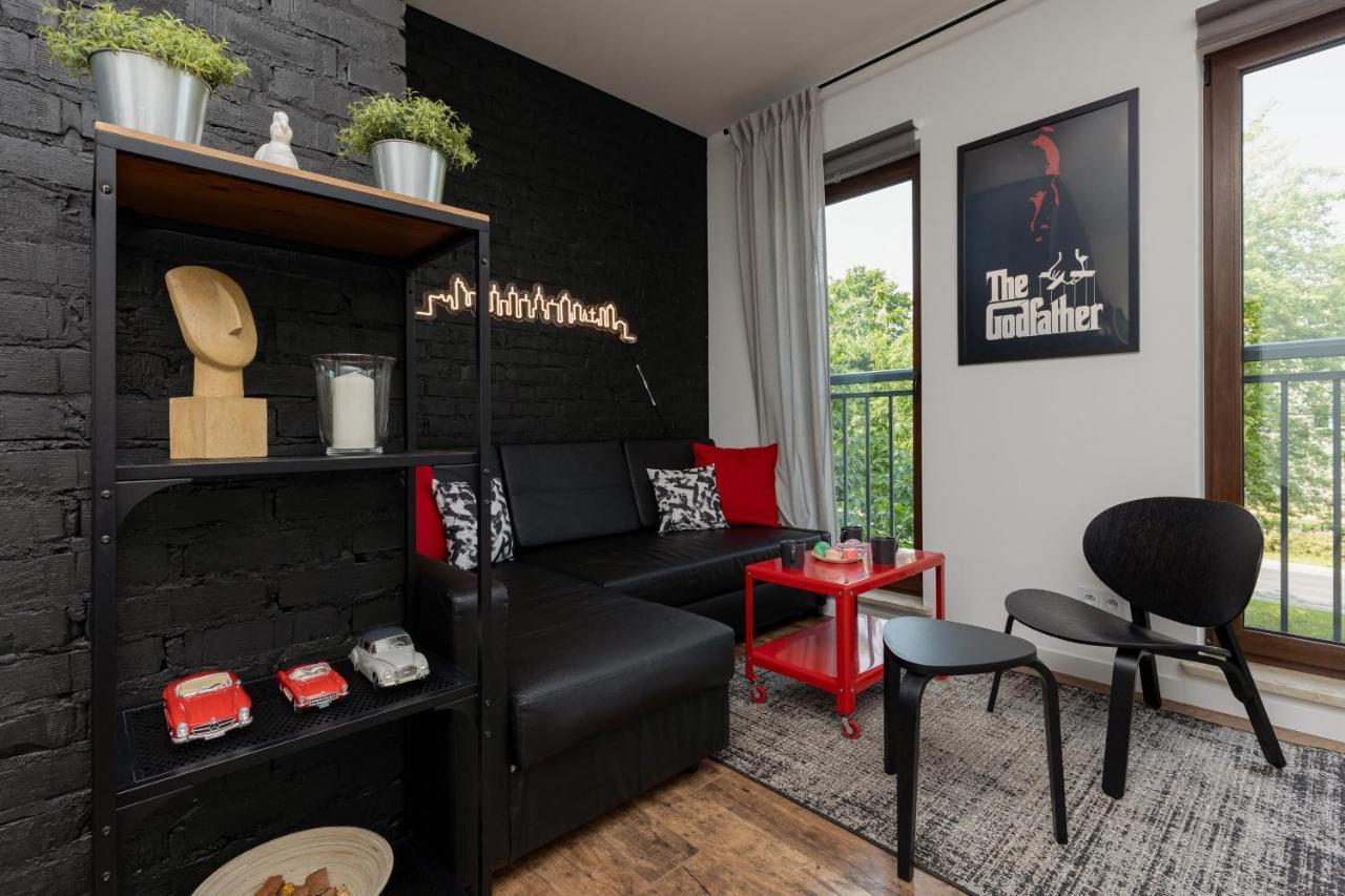 Stylish & Trendy 1 Bedroom Apartment Wola With Parking By Renters وارسو المظهر الخارجي الصورة